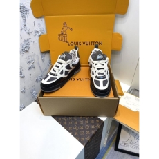 Louis Vuitton Trainer Sneaker